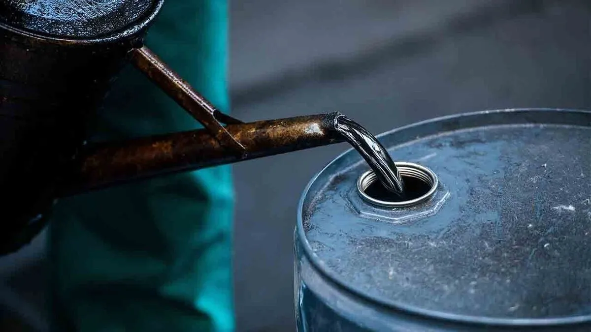 نوسان قیمت نفت؛ رشد ۲۰ درصدی شاخصها در مقیاس ماهانه