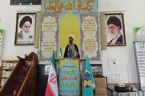 استقامت در برابر دشمنان؛ رمز پیروزی جبهه حق در اندیشه اسلامی