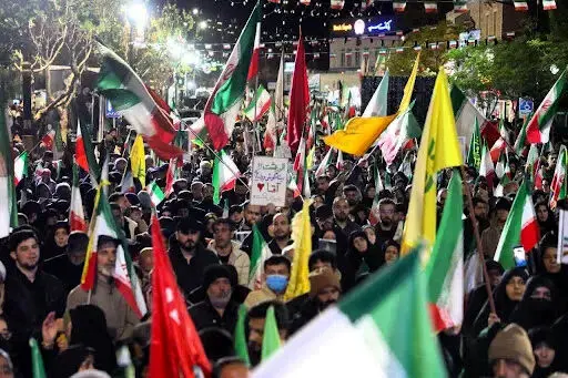 بازداشت دو نفر در تجمع شبانه؛ ادعای صداوسیما