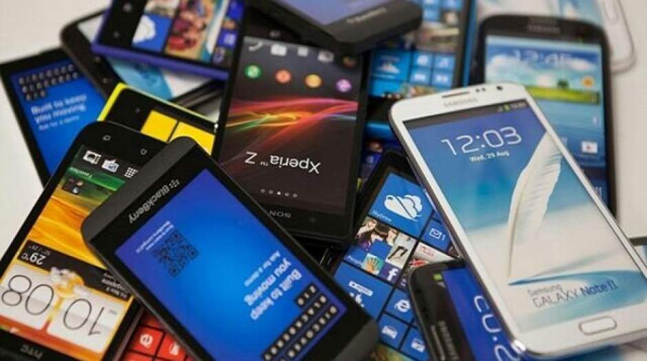 خرید موبایل از مراجع نامعتبر، مشکلات متعدد ایجاد میکند