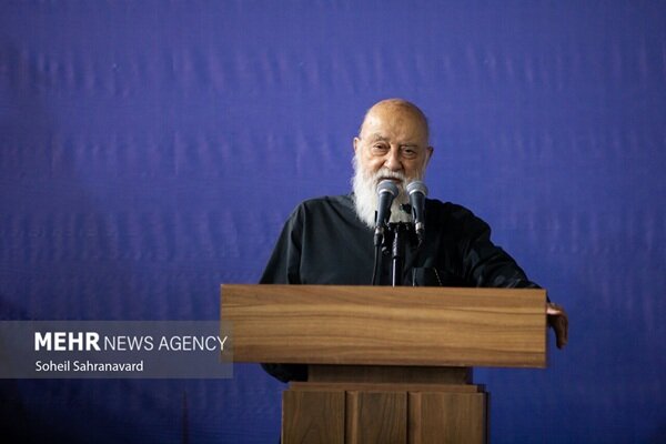 چمران: تصمیم‌گیری ایران درباره جنگ و صلح بر اساس منافع ملی است