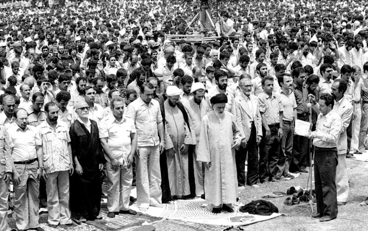 نماز جمعه؛ از عبادت به تریبون سیاسی پس از انقلاب