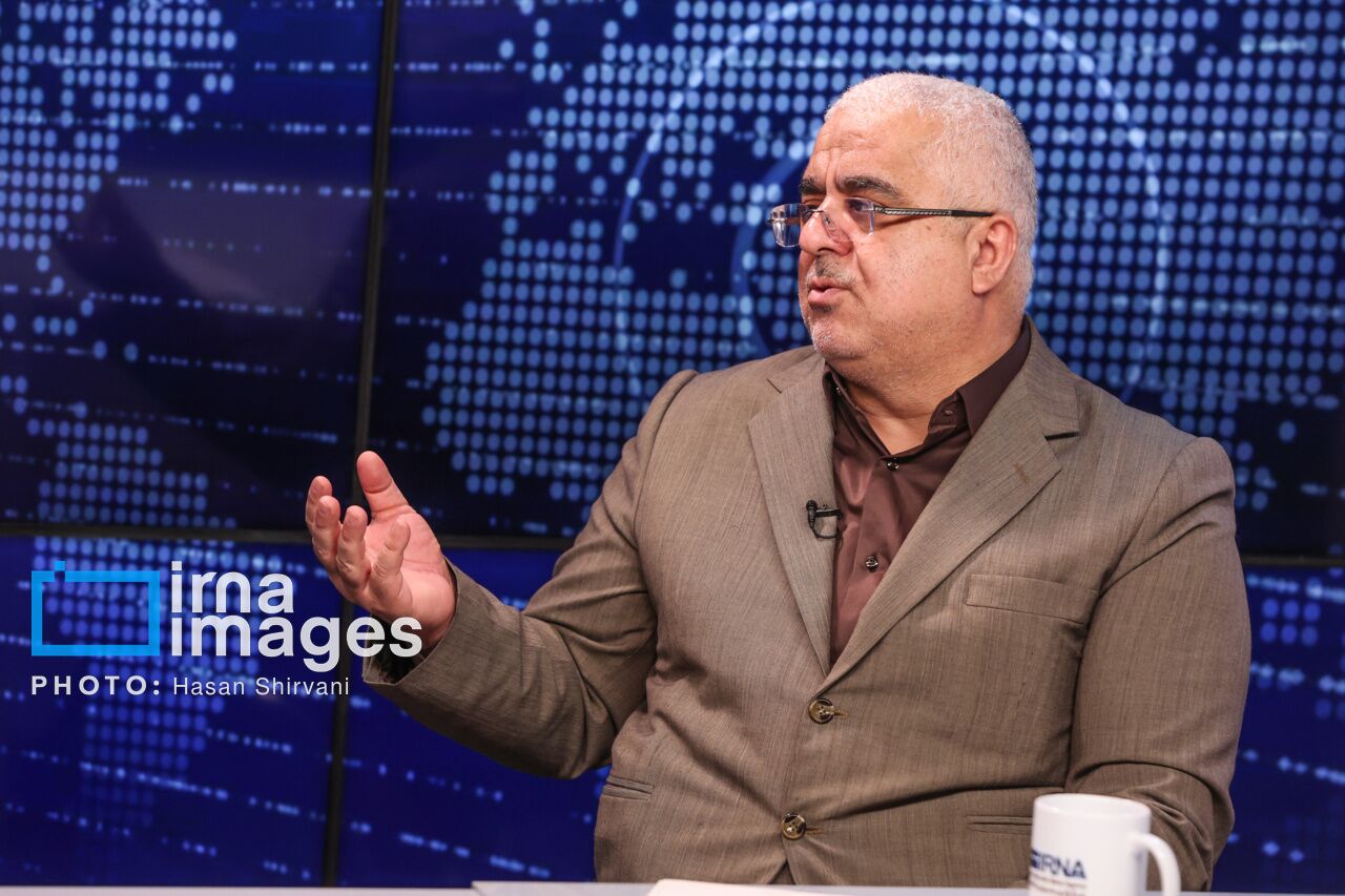 وحدت داخلی؛ راهکار مقابله با طمعورزی دشمنان در شرایط حساس