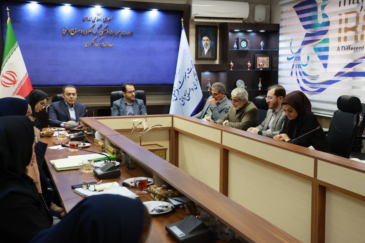 پایش هوشمند گردشگران ورودی از افغانستان و پاکستان