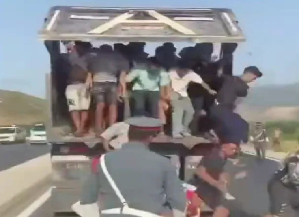 ورود بیش از ۲۰ هزار مهاجر به سئوتا ؛ بحران مهاجرت در شمال آفریقا ادامه دارد