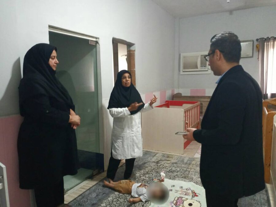 سرپرست بهزیستی بندرعباس از مجتمع الزهرا بازدید کرد