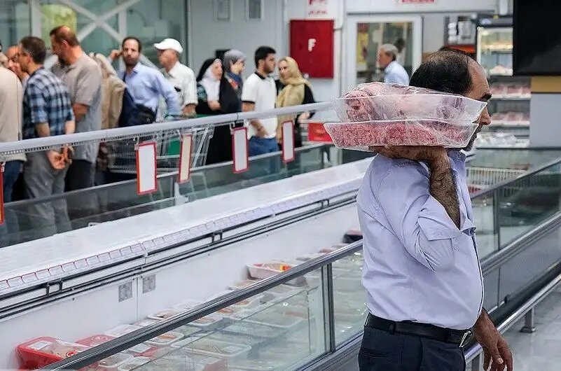 تعیین نرخ تعادلی گوشت و مرغ؛ وزیر جهاد کشاورزی از ضرر تولیدکنندگان گفت