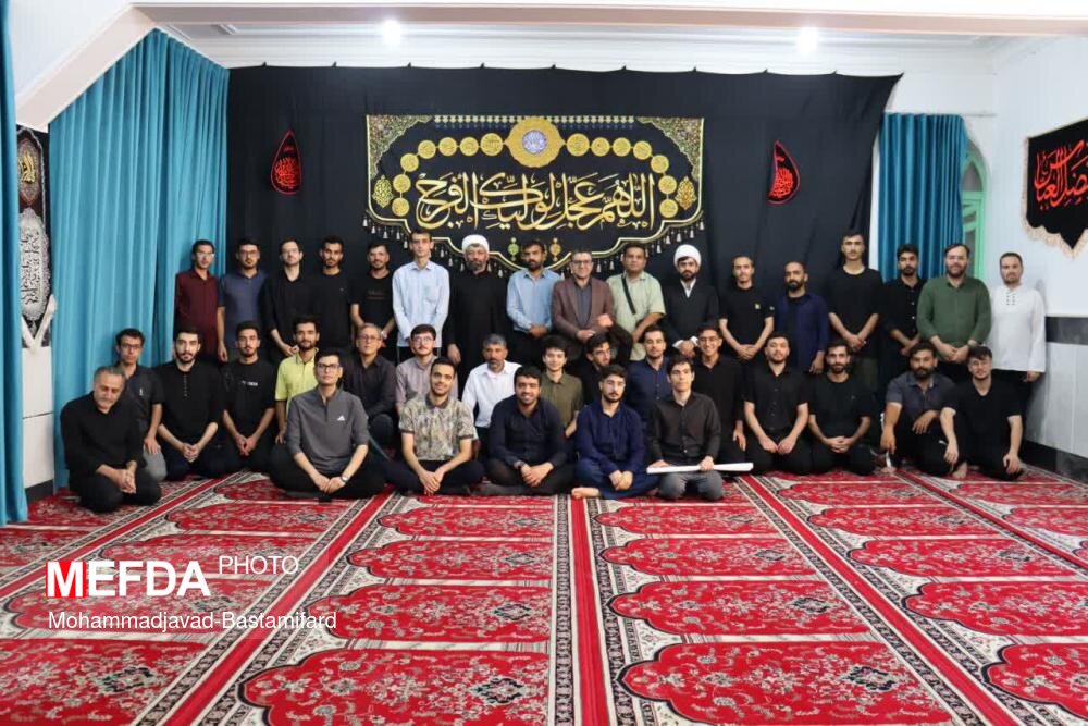 کاروان دانشگاه علوم پزشکی یاسوج راهی پیادهروی اربعین شد