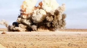 حمله موشکی آمریکا به بوشهر؛ دو موشک به چغادک اصابت کرد