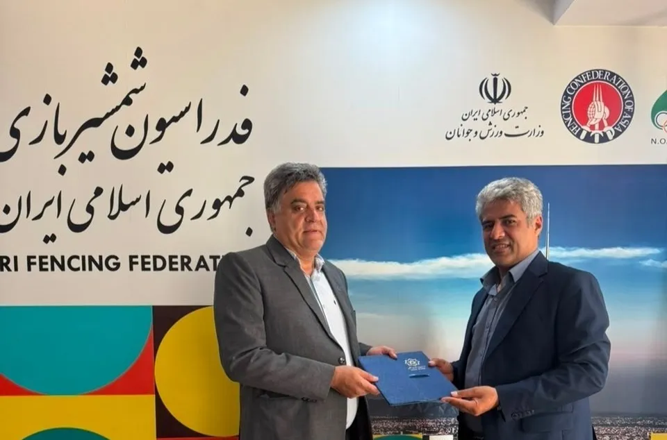 یزد؛ قطب شمشیربازی دانشجویان کشور با امضای تفاهمنامه چهارجانبه