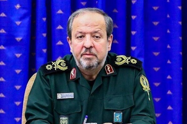پیکر شهید خلبان مجید کاظمی به میهن بازگشت؛ تجدید میثاق با آرمانها