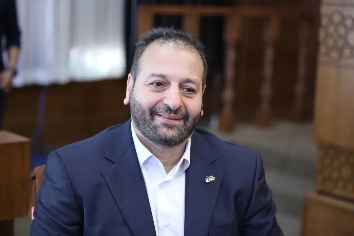 قدیمی: دنیامالی در دوران بحران پای کار بود