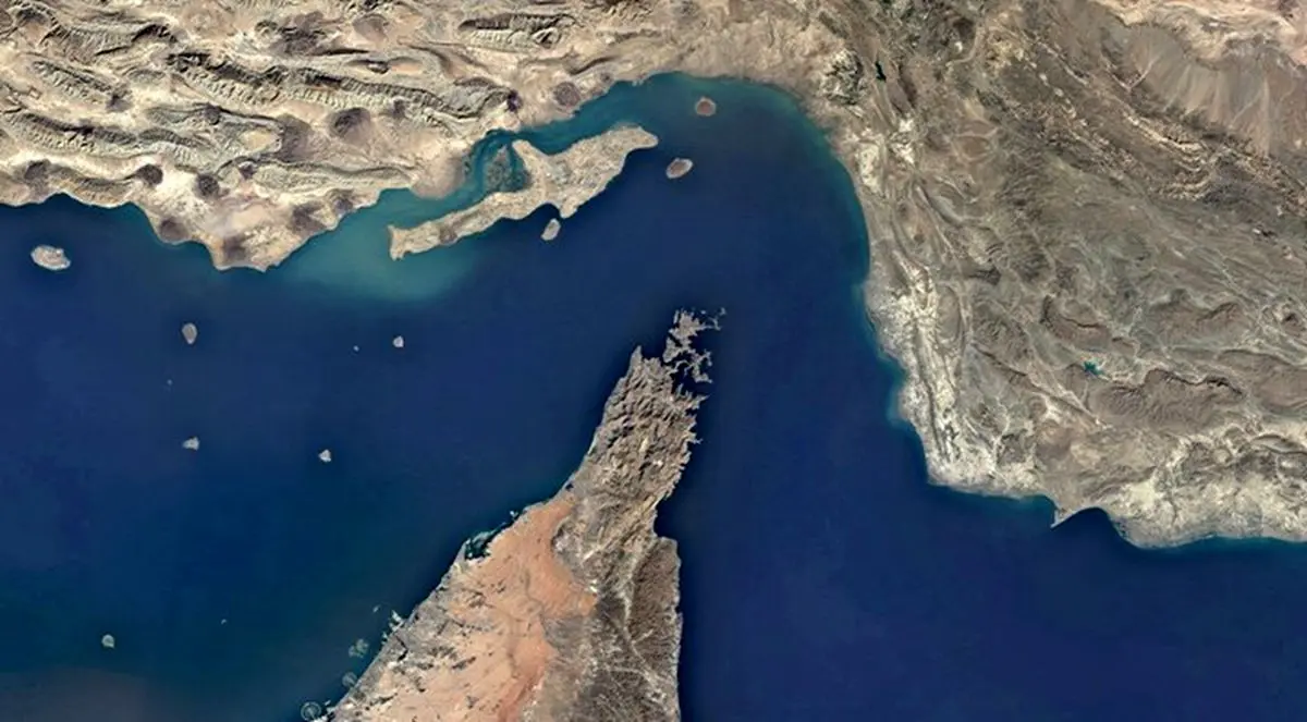 توقف تردد در تنگه هرمز؛ بنبست دیپلماتیک پس از ۱۳ روز تنش