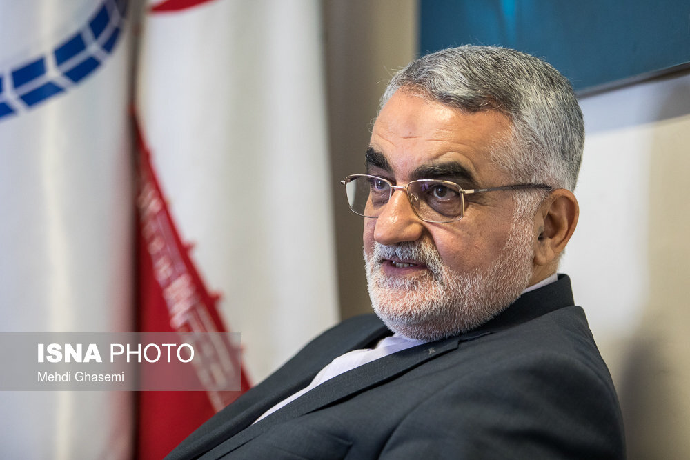 واکنش بروجردی به حملات نظامی آمریکا؛ پیامدهای انتخاباتی در انتظار واشنگتن