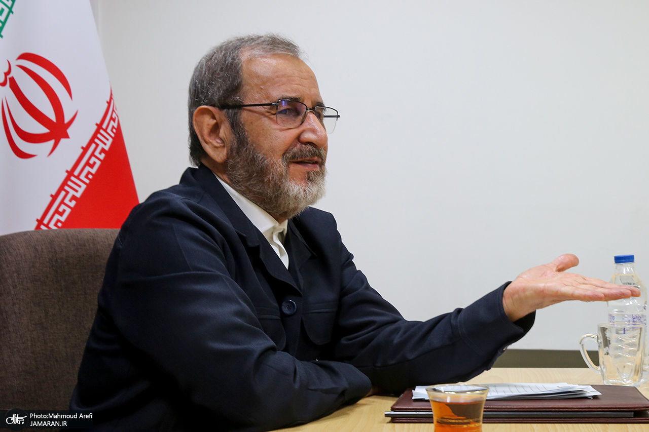 رئیس دانشگاه مذاهب: فرزندان مسئولین رهبر شهید سالمترین هستند