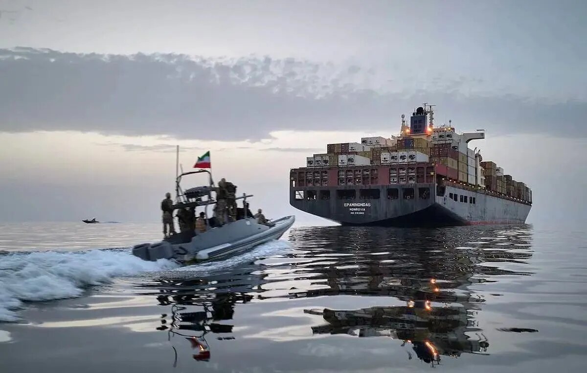 توقیف دو نفتکش خارجی توسط نیروی دریایی سپاه در خلیج فارس؛ جزئیات عملیات