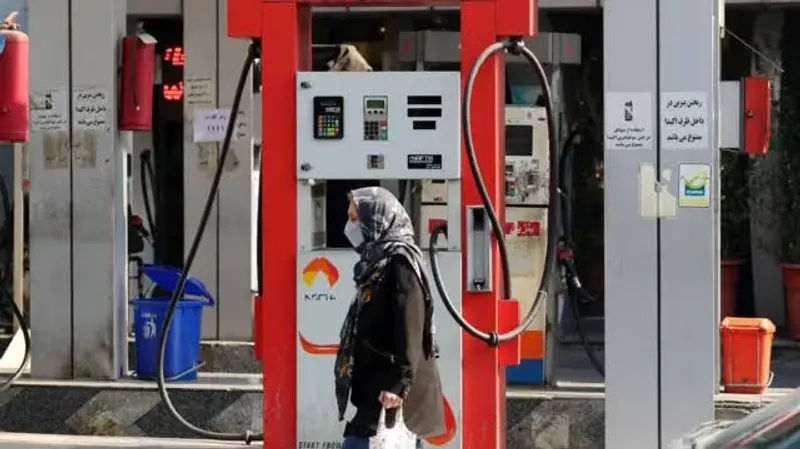 ابهام در قیمت بنزین؛ هزینه‌های تولید از نرخ فروش پیشی گرفت