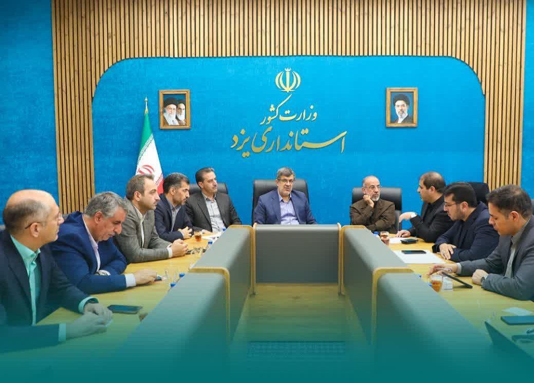 توزیع ۴۳۰۰ تن قیر بین شهرداری‌های یزد