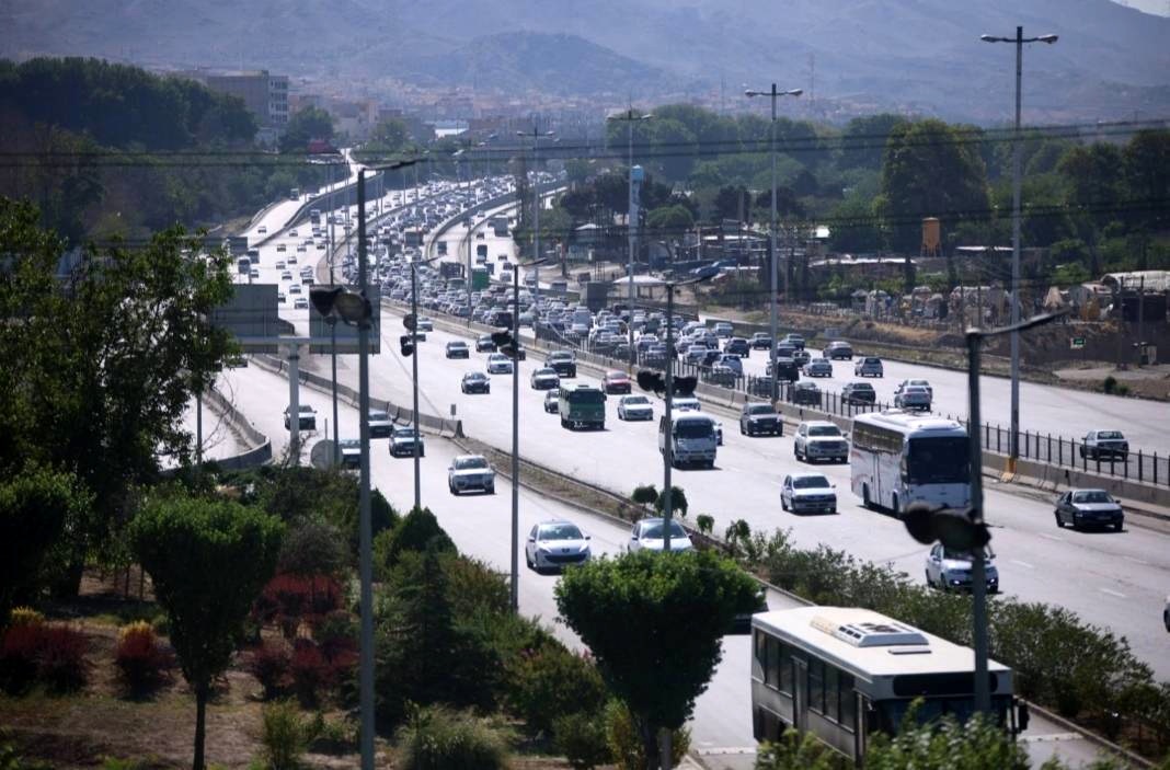۵ محور ترافیکی پر تردد در اربعین؛ سنگینی ترافیک در هراز