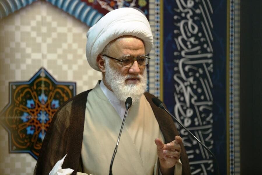 مرجع شیعه عراقی: پایداری و مقاومت تنها راه مقابله با نقشههای دشمن است