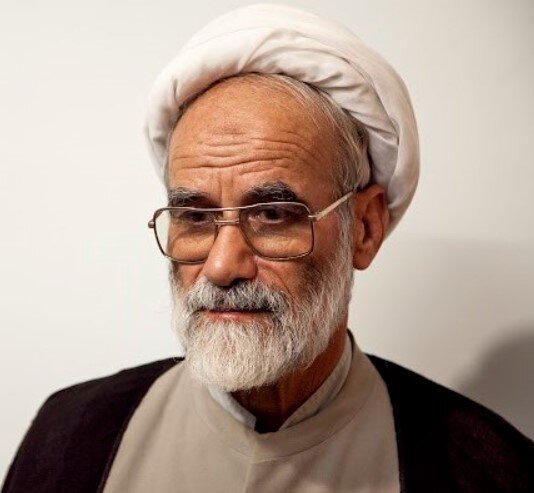 محمد حکیمی: پرسشهایی درباره عدالت و محرومان