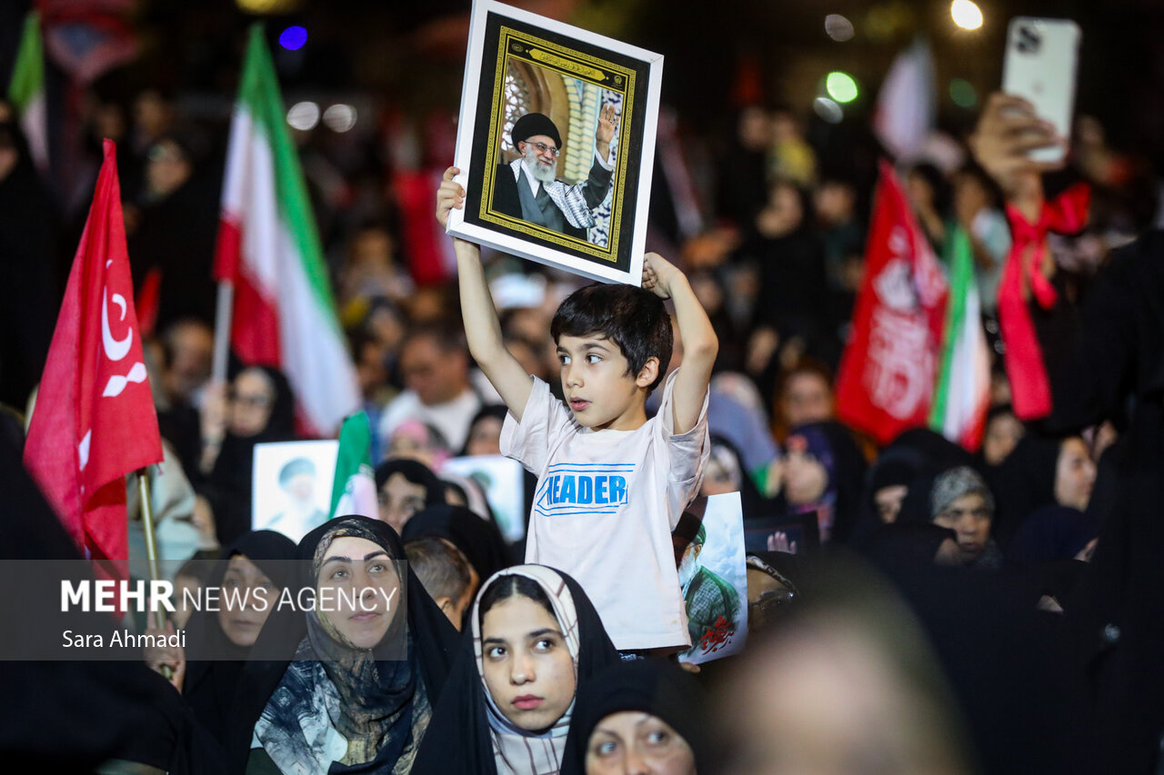 رهدار: خونخواهی نباید از سایر مطالبات ملی دور شود