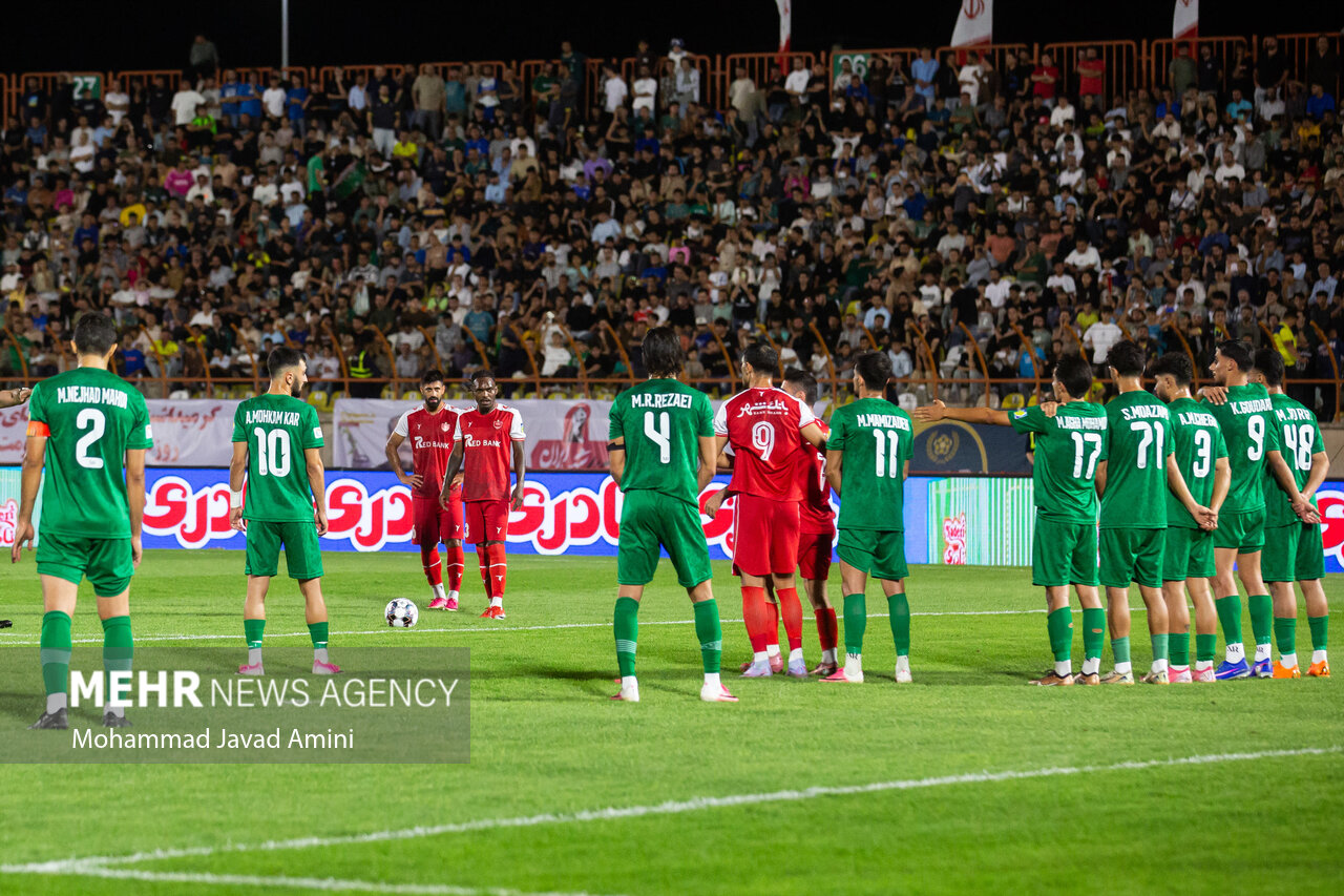 محمد برزگر: پیروزی پرسپولیس مقابل شمس آذر قزوین اهمیت دارد