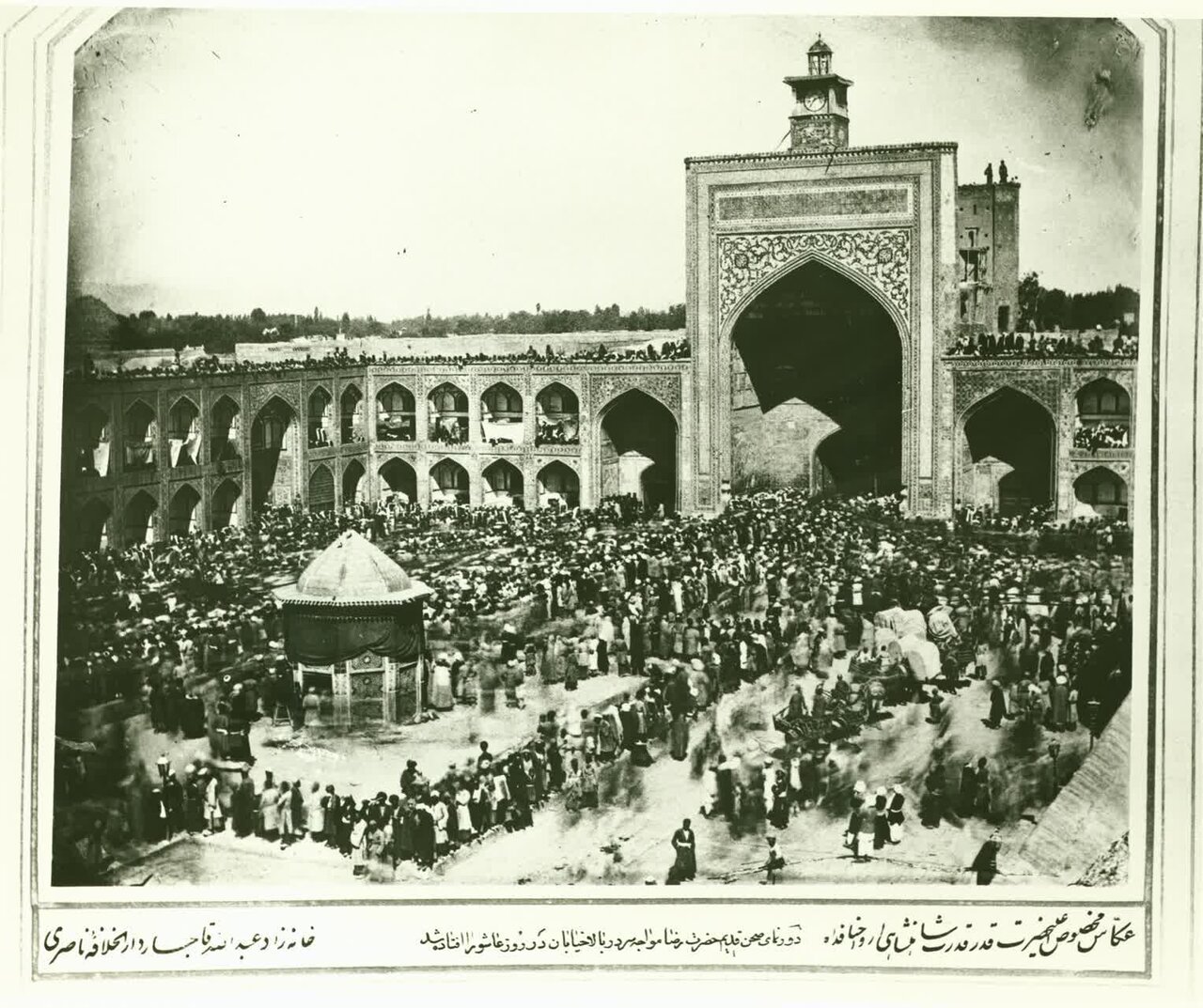 تصاویر تاریخی ۱۲۷۵ تا ۱۲۸۰ شمسی؛ نمایی بینظیر از معماری حرم مطهر رضوی