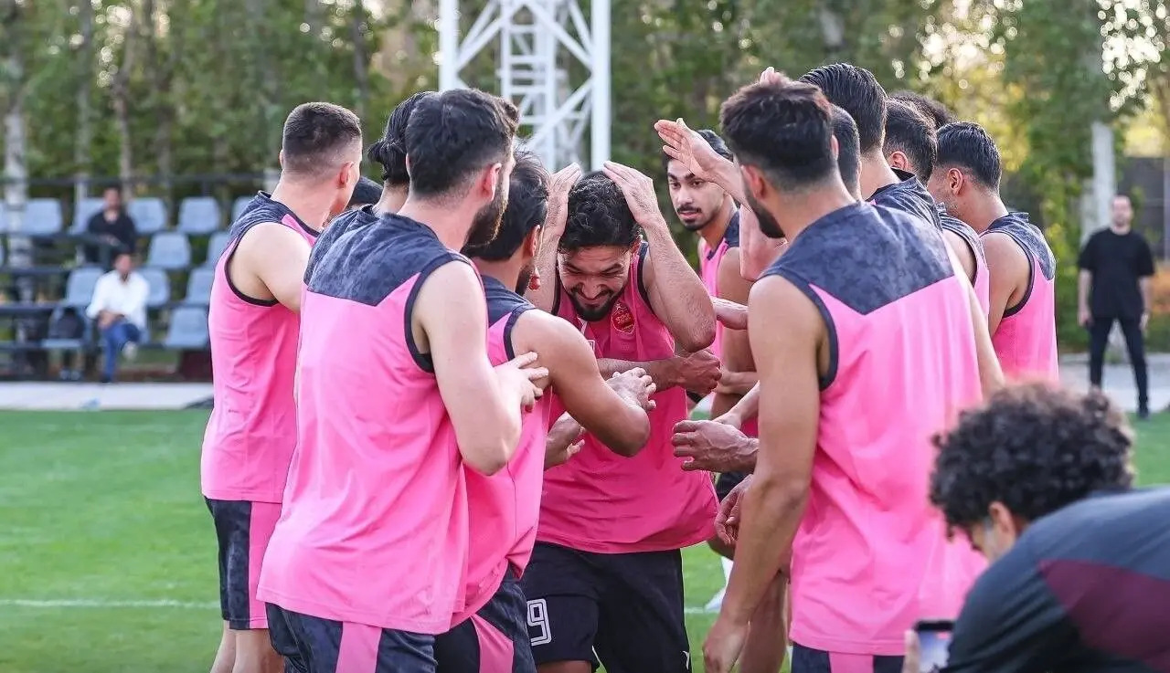 رقابت سخت مدافعان پرسپولیس برای فیکس شدن