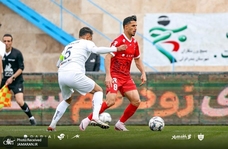 تساوی بدون گل پرسپولیس و ملوان در نیمه اول هفته چهارم