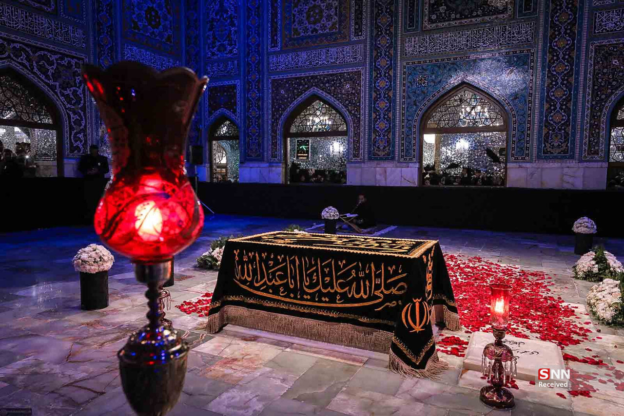 انتشار تصاویری دیدهنشده از دیدار رهبر شهید با آیتالله صافی گلپایگانی