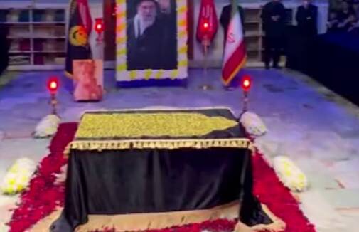 چهلمین روز شهادت آیتالله خامنهای: تصاویر از مزار شهید