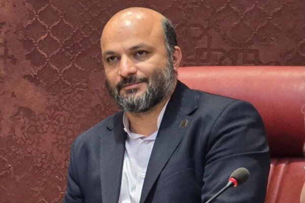 حمیدرضا خانمحمدی درباره مشارکت مردم در مدرسهسازی اربعین سخن میگوید