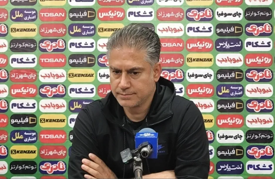 حمید مطهری: هواداران فولادخوزستان حمایت کردند/ بازی در مشت ما بود