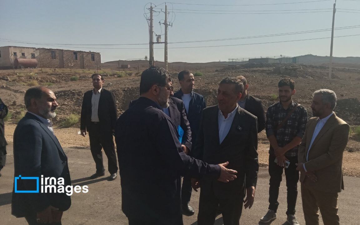 معاون اجرایی رئیسجمهور از عملیات بهسازی محور قم-تهران بازدید کرد