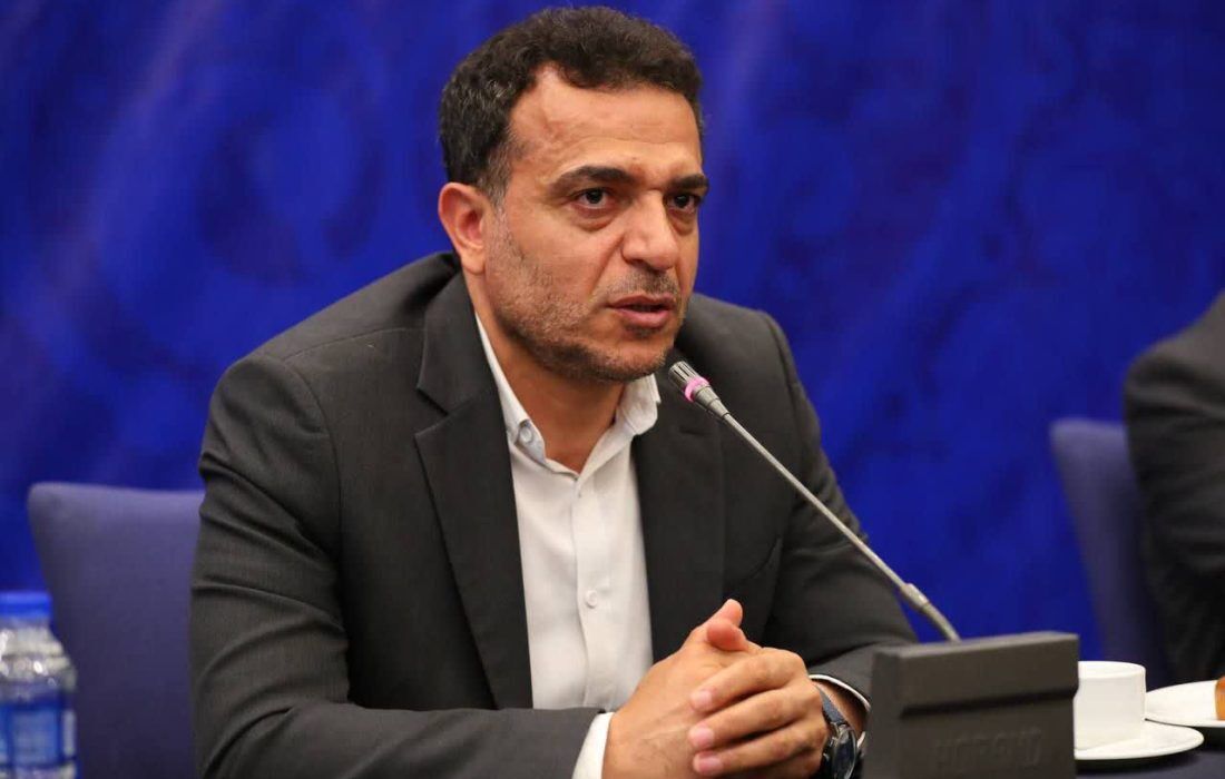 نماینده همدان: مساجد باید به پناهگاه حل مشکلات مردم تبدیل شوند