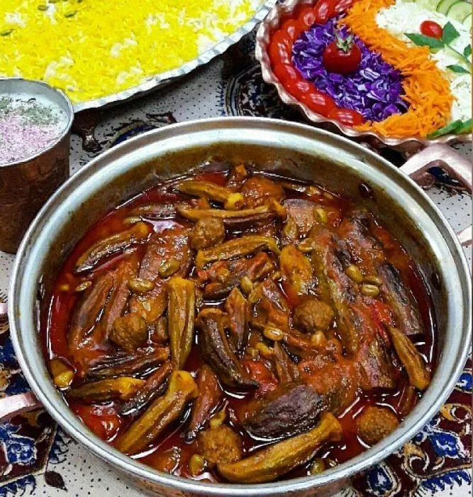 راز طعم ملس خورشت بامیه اهوازی؛ سفری به آشپزخانه خوزستان