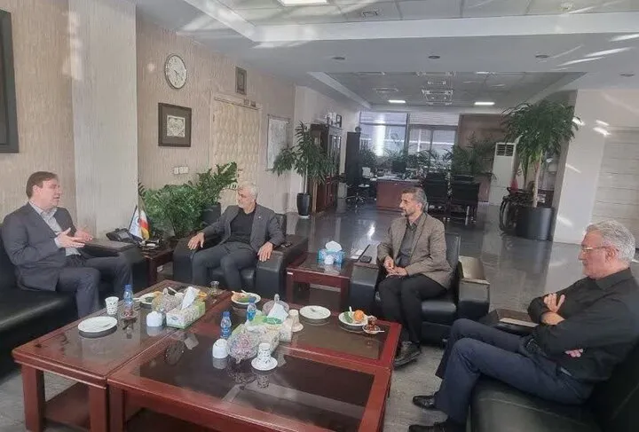 استاندار بوشهر بر تقویت زیرساختهای فرودگاهی استان تأکید کرد