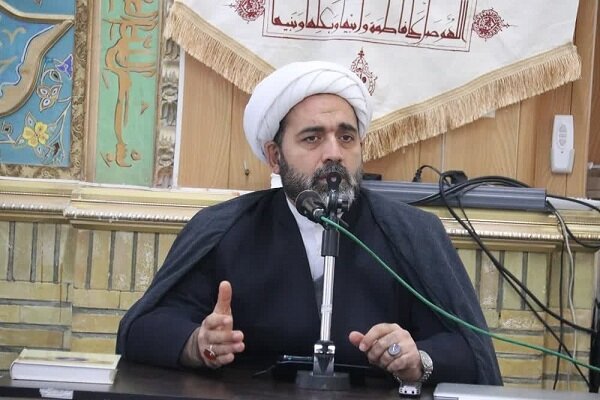 جشن خیابانی «امت احمد» در ارومیه؛ بازخوانی جایگاه پیامبر(ص) در اشعار نظامی