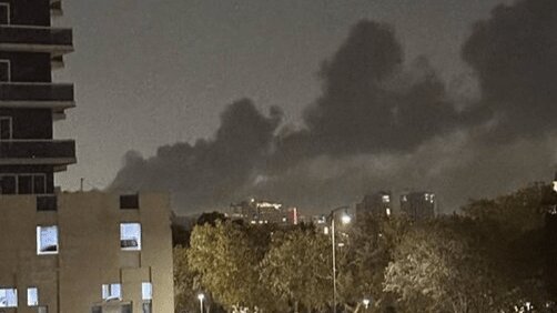 انفجارهای متوالی در بندر جبلعلی دبی؛ ابعاد حادثه و واکنشها