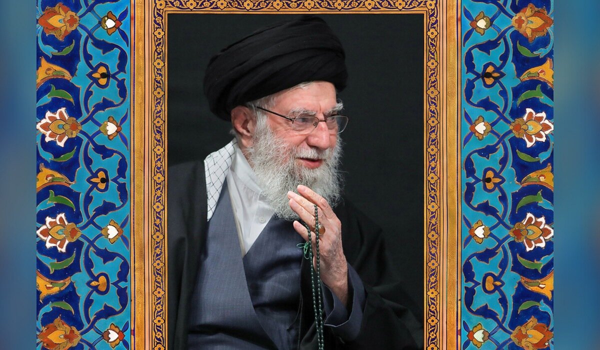 آیتالله خامنهای؛ ترکیبی کمنظیر از علم، اندیشه، مدیریت و اخلاق