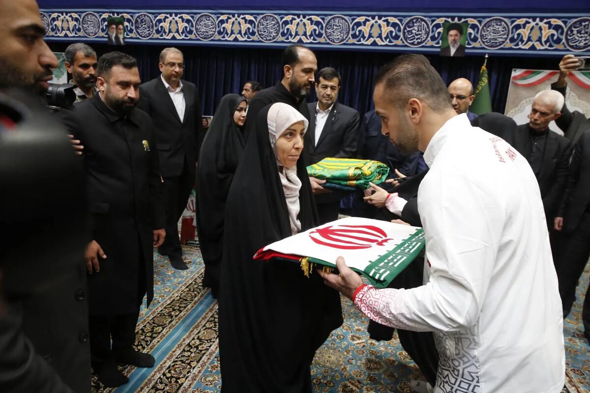 کاروان «فرشتههای میناب» با دعای امام رضایی راهی میدان آسیایی شد