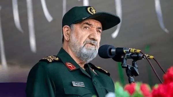رضایی: جوانان ایرانی در دفاع از وطن و اسلام جان دادهاند