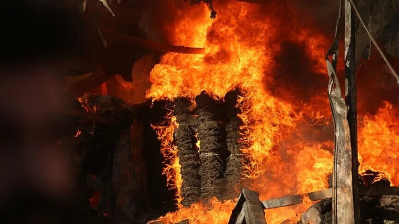16 کشته در آتشسوزی کارخانه مبل ریاض؛ اقدامات سفارت بنگلادش