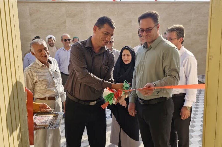 افتتاح ساختمان دهیاری احمدآباد در شهرستان تنگستان