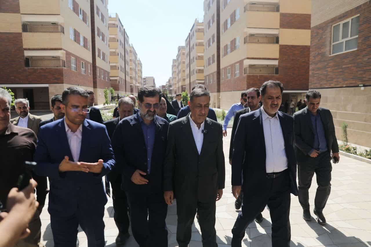 4198 واحد نهضت ملی مسکن در قم تحویل شد