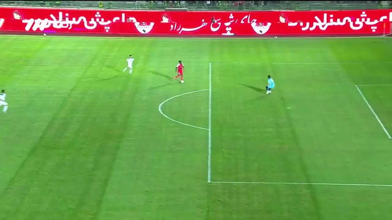 گل دوم پرسپولیس به ملوان؛ استارت انفجاری بیفوما در دقیقه ۳۴