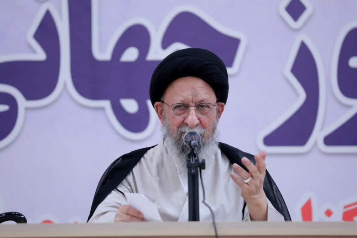 مسجد باید خانه مردم باشد، نه املاک شخصی