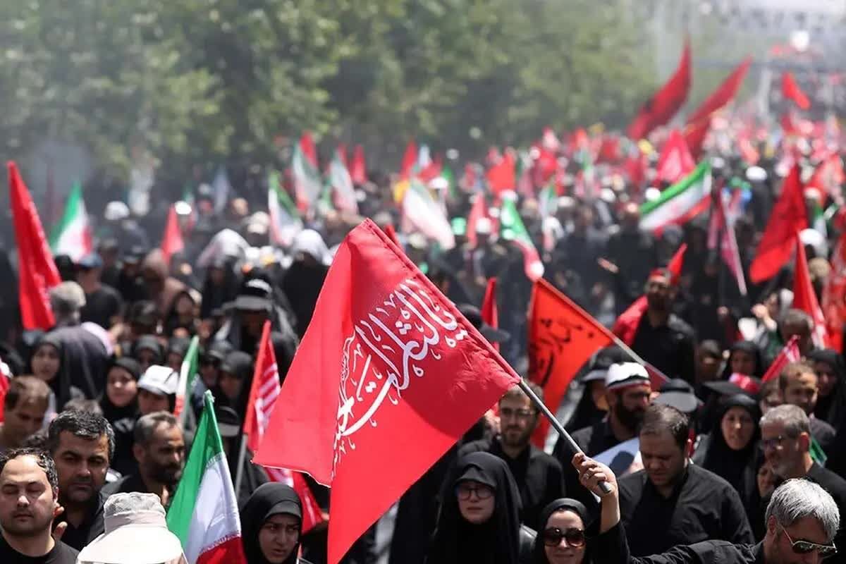 مراسم چهلمین روز تدفین آیتالله العظمی خامنه ای در حرم امام رضا(ع)