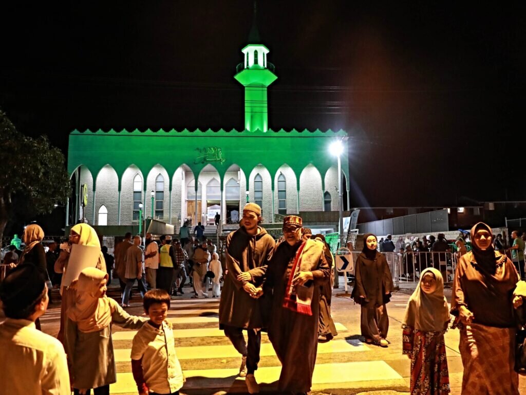 آلودگی صوتی؛ دلیل رد درخواست پخش اذان در مسجد لاکمبه استرالیا